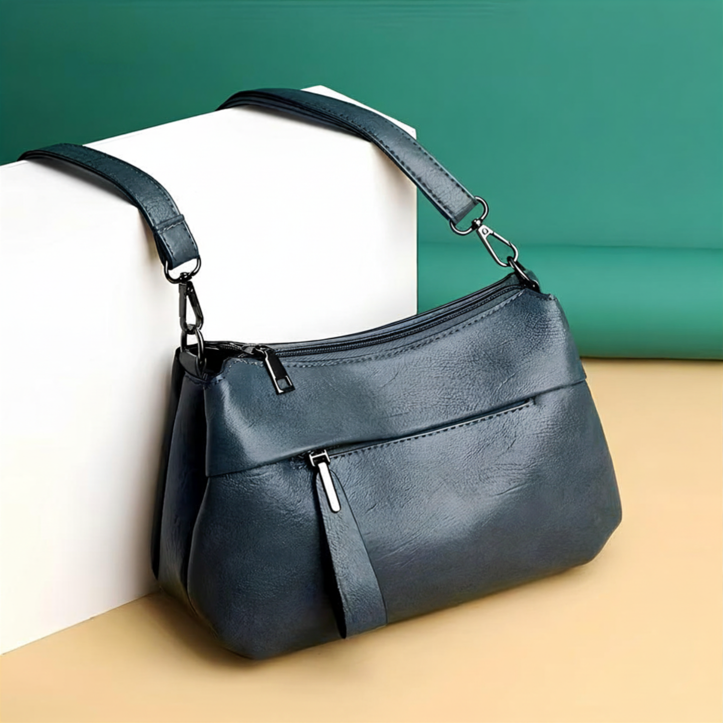 Alana™ Borsa Crossbody Compatta