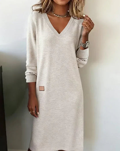 Clelia | L'Abito Midi con Scollo a V