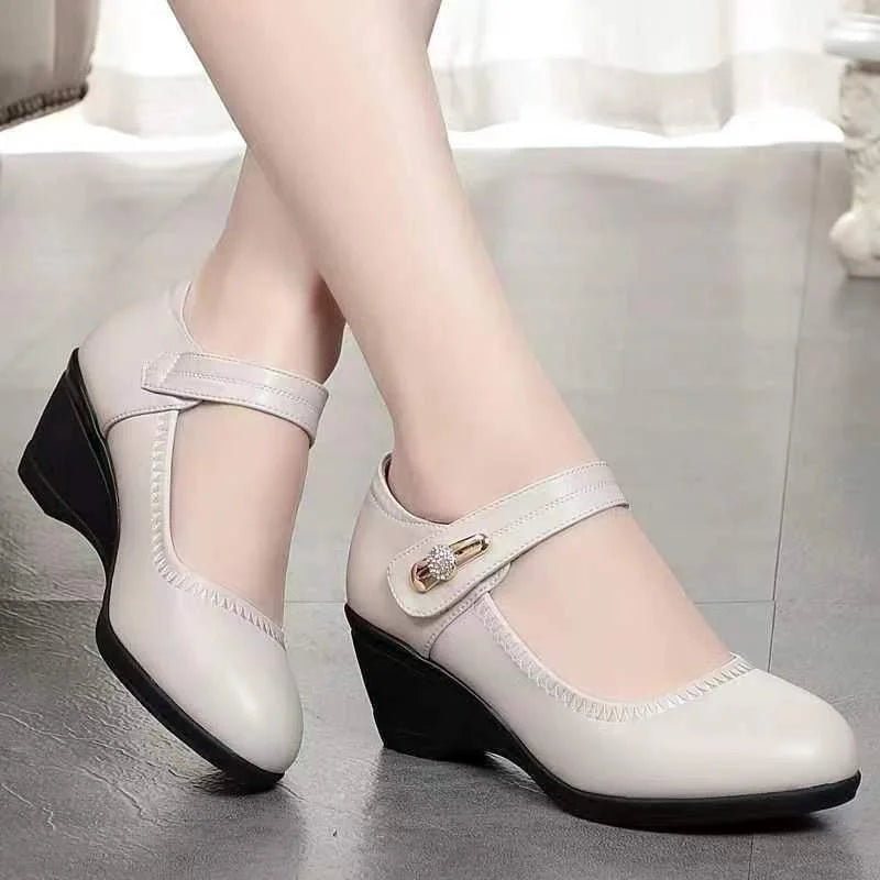 Lidia – Eleganti scarpe comode con tacco medio