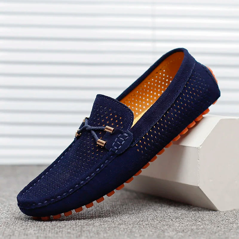Loafer da uomo con dettaglio traforato e design slip-on
