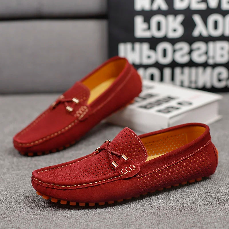Loafer da uomo con dettaglio traforato e design slip-on