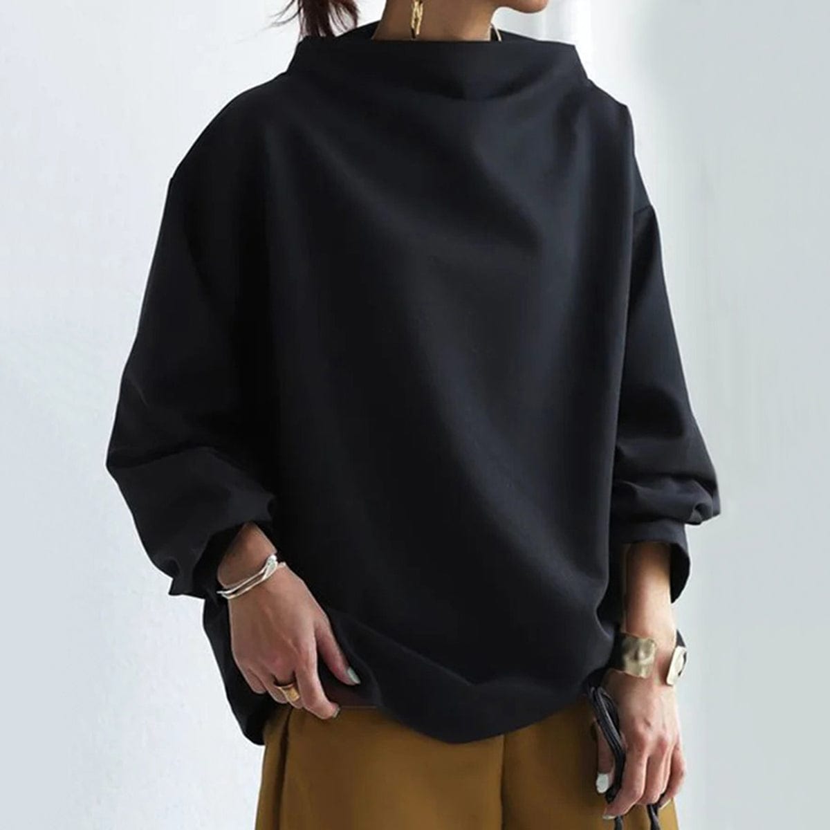 Elly | Top Casual a Collo Alto